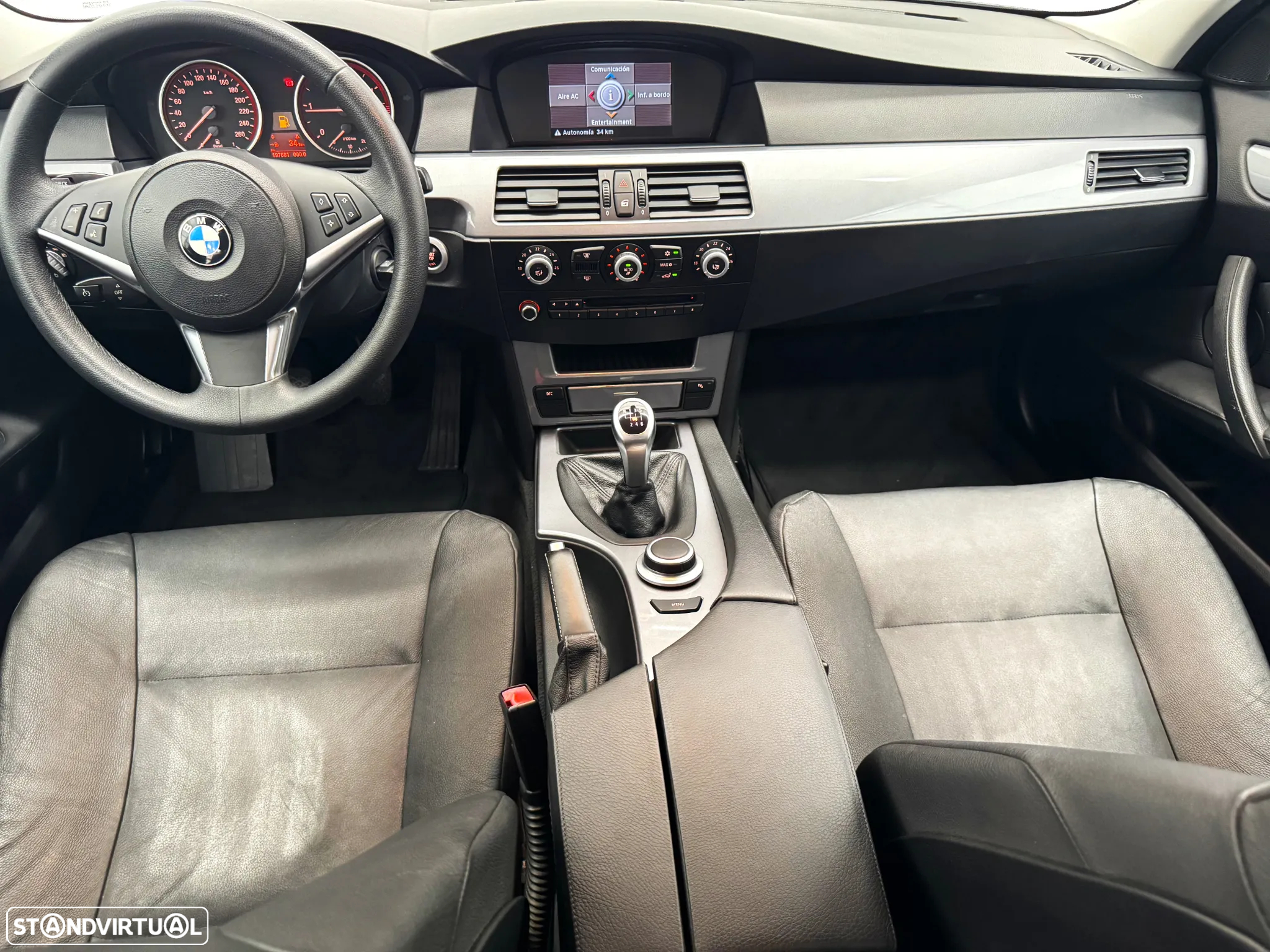 BMW 520 d Touring Executive - 24