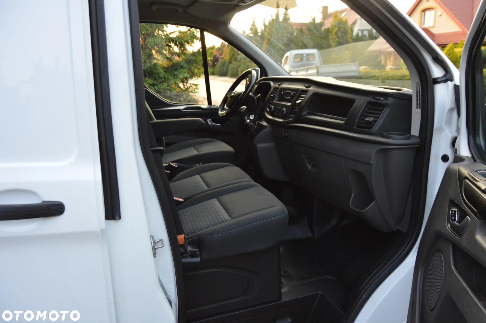Ford Transit Custom - 17