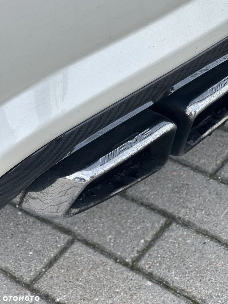 Mercedes-Benz CLS 63 AMG - 12