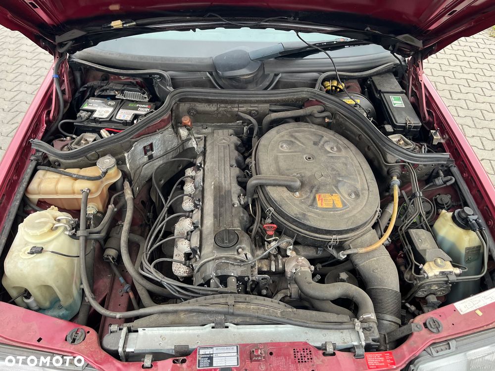 Mercedes-Benz W124 (1984-1993) - 13