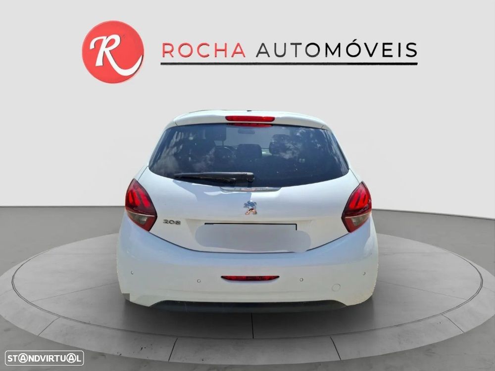 Peugeot 208 1.2 PureTech Signature - 5