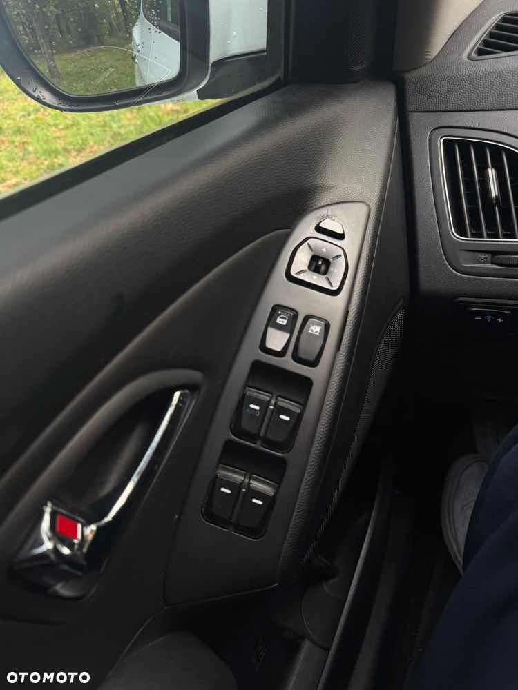 Hyundai ix35 - 15