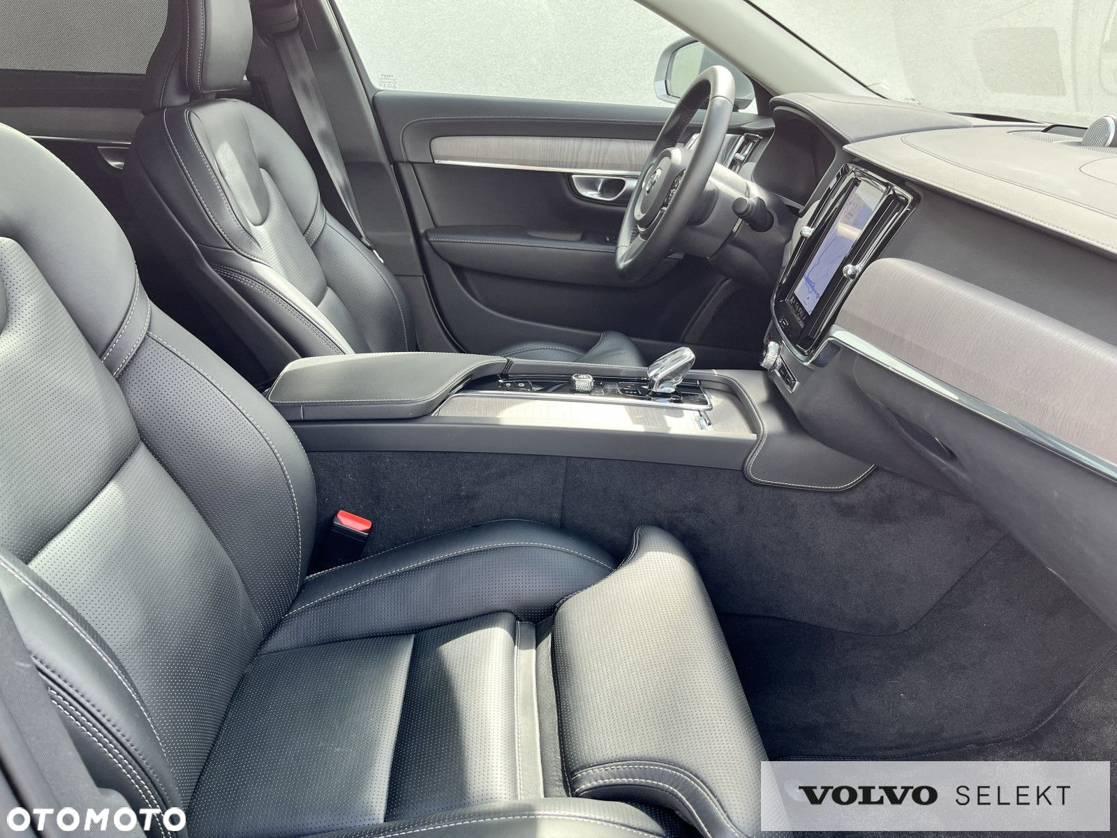 Volvo S90 - 34