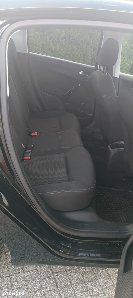 Peugeot 208 1.2 PureTech Style - 12