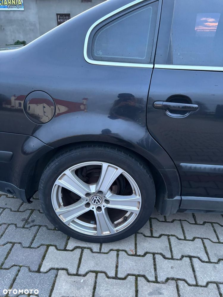 Volkswagen Passat - 7