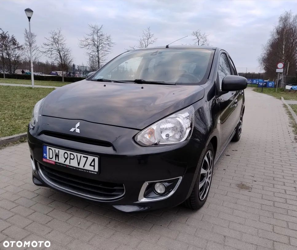 Mitsubishi Space Star 1.2 Intense - 1