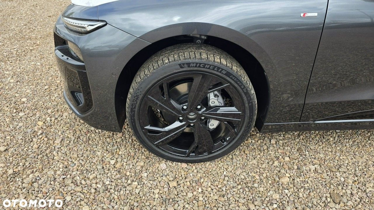 Audi A6 - 4