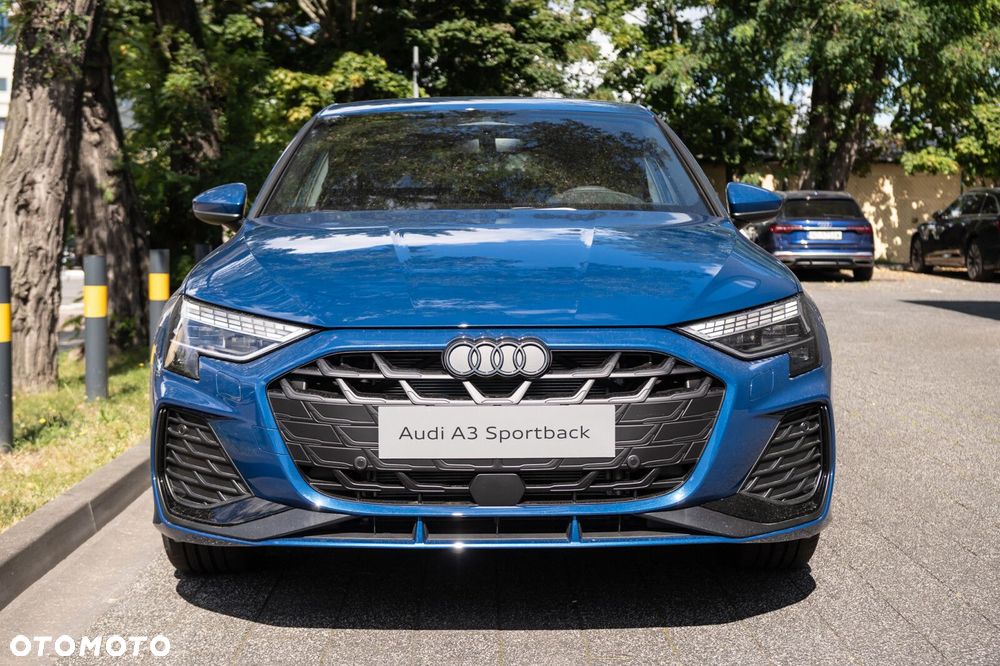 Audi A3 Sportback - 3