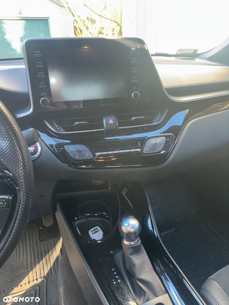 Toyota C-HR - 10