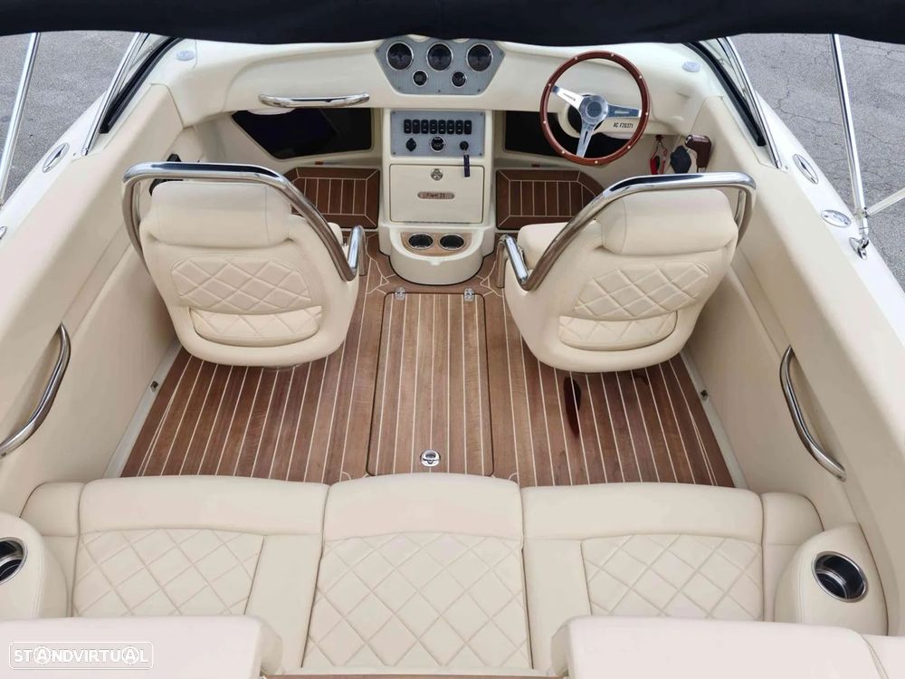 Chris Craft Capri 21 Heritage - 8
