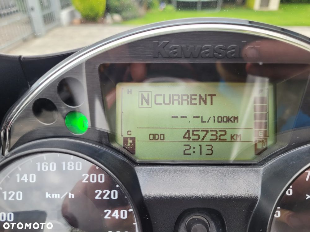 Kawasaki GTR - 26