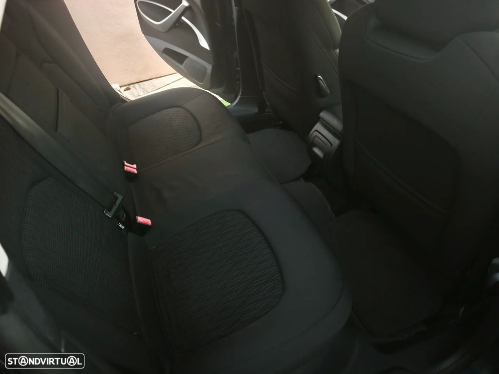 Citroën C5 Tourer 1.6 e-HDi Séduction Air.CMP6 - 15