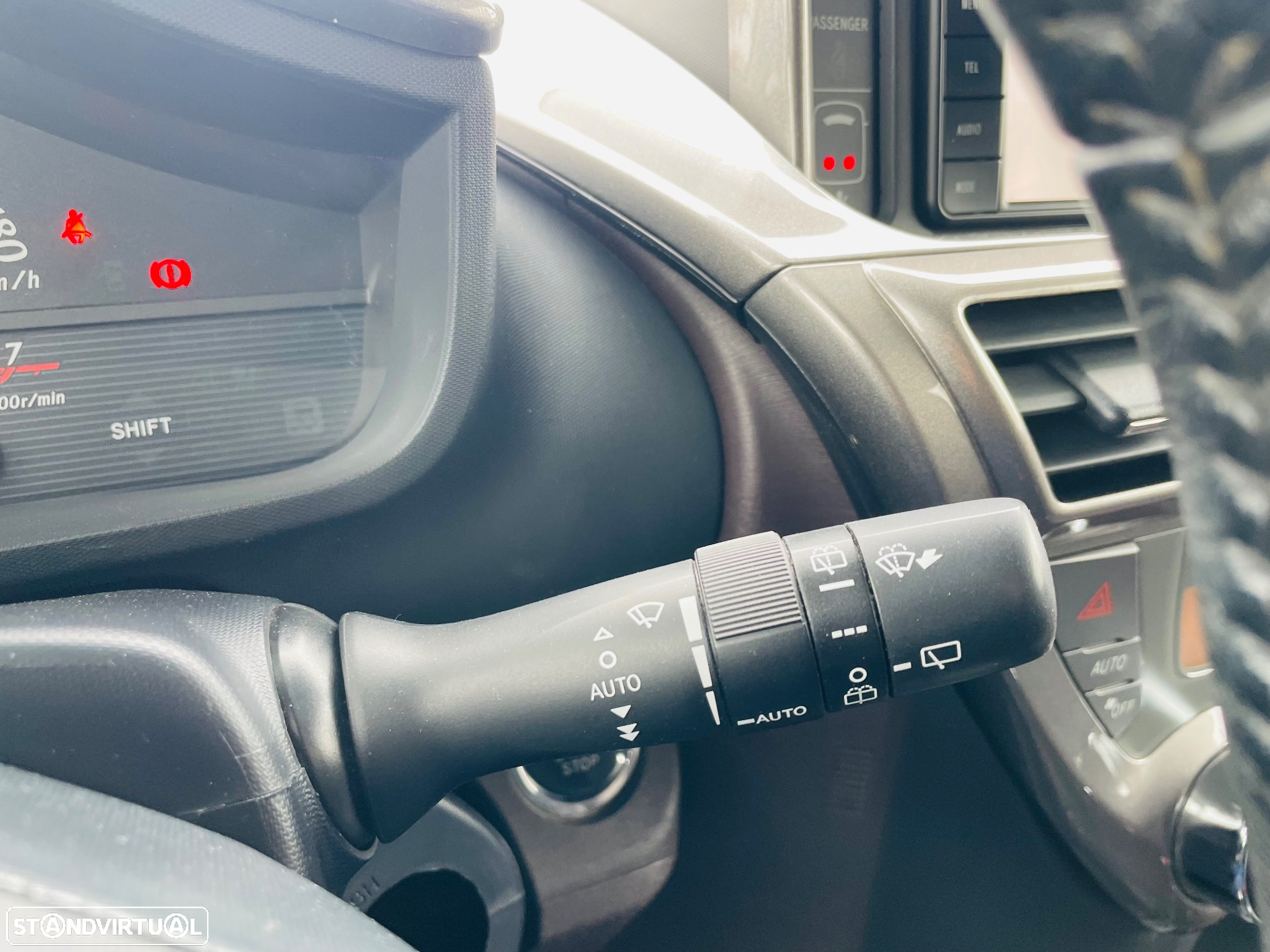 Toyota iQ 1.0 VVT-i 2 NAVI+Bluetooth - 19