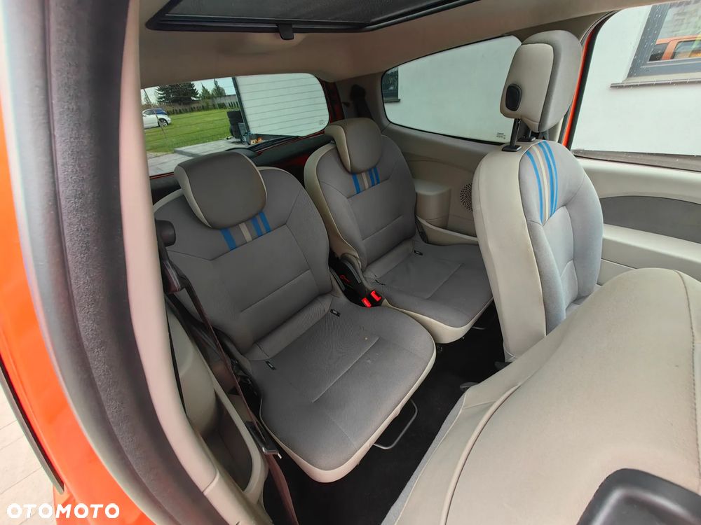 Renault Twingo 1.2 16V Expression - 11