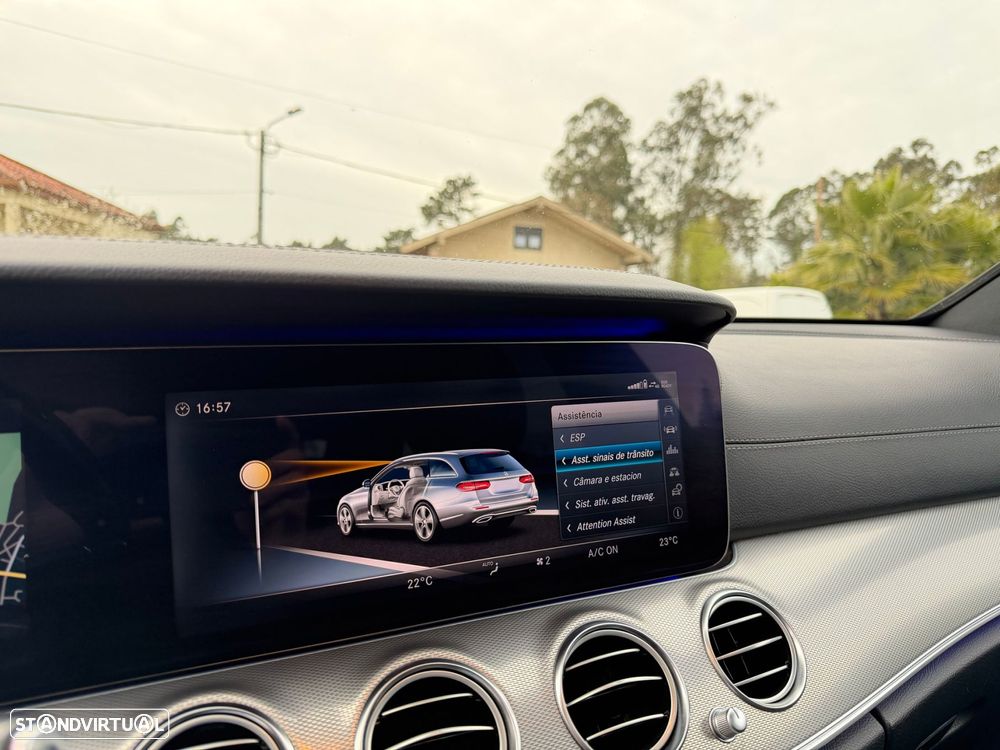 Mercedes-Benz E 220 d AMG Line 7L - 30