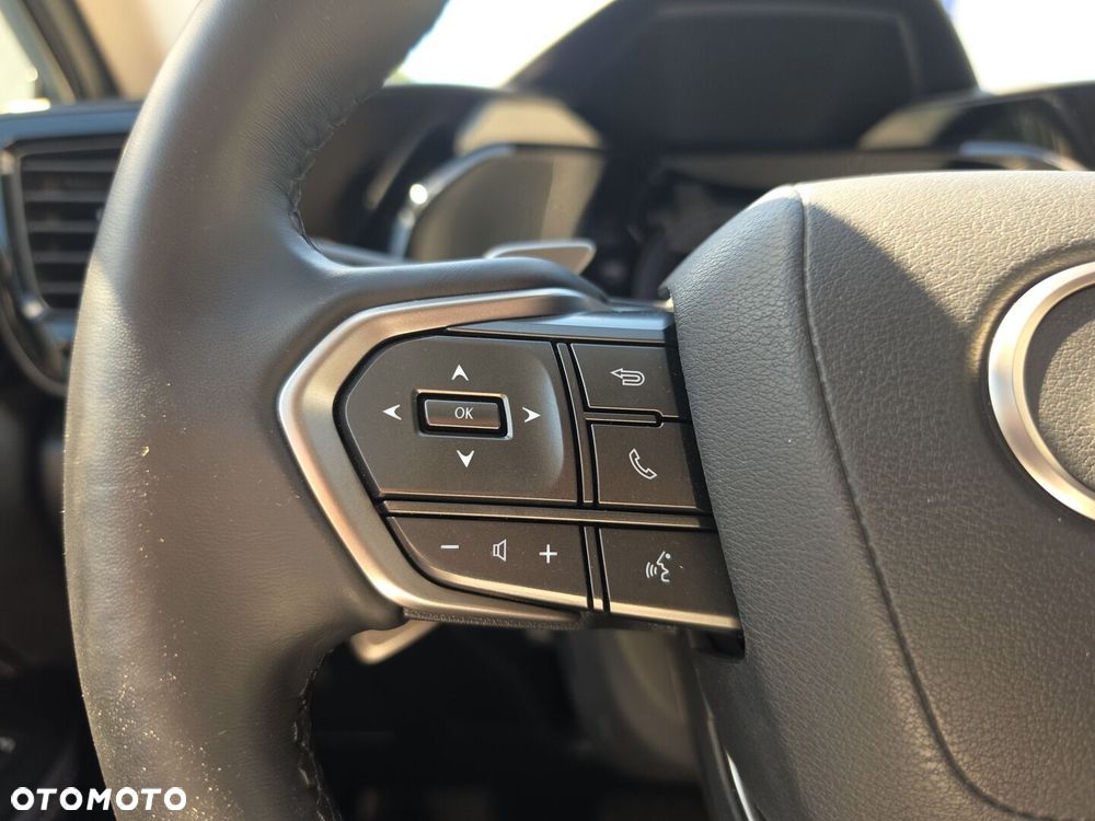 Lexus NX - 14