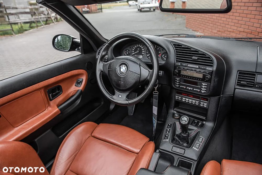 BMW Seria 3 - 24