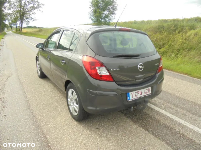 Opel Corsa 1.3 CDTI Cosmo - 4