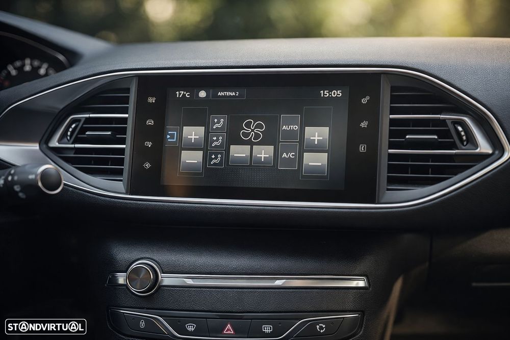 Peugeot 308 SW 1.6 e-HDi Allure J17 - 16