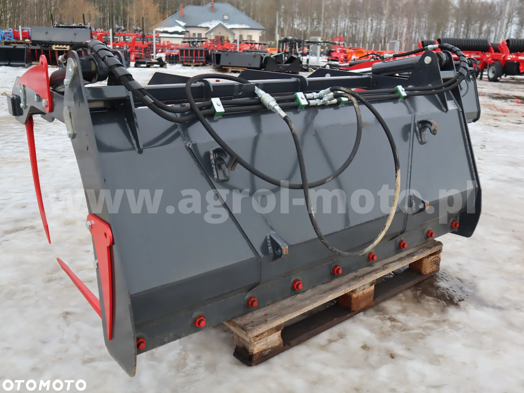 Widło-krokodyl INTER-TECH 1.5m 1,8 m; łyżka/chwytak/paleciak - 3