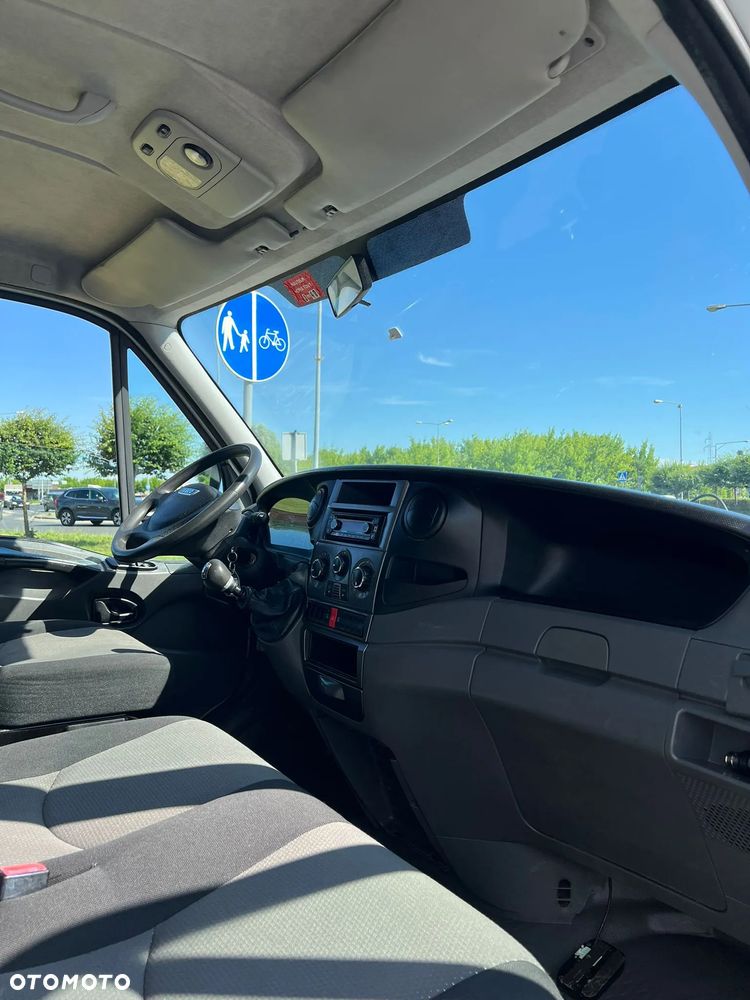 Iveco 35c13 Kontener+Winda - 17
