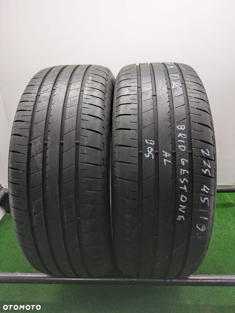 Opony letnie 225/45/19 Bridgestone Turanza T005A