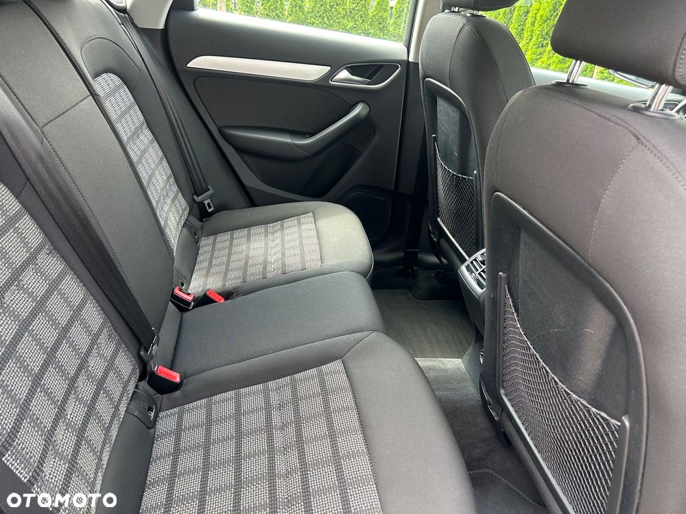 Audi Q3 1.4 TFSI Edycja Specjalna - 30