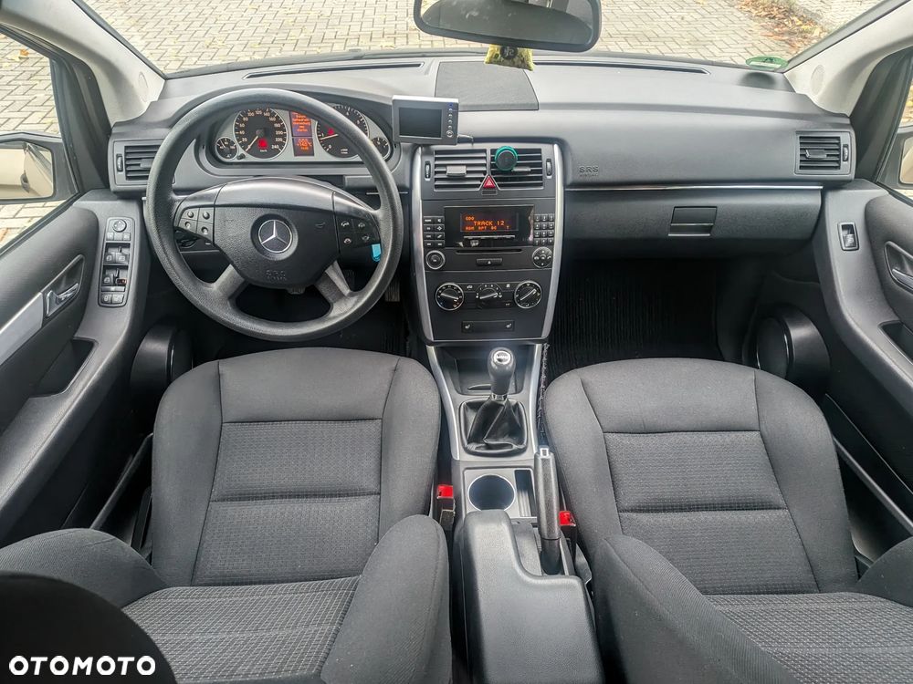 Mercedes-Benz Klasa B 170 - 13