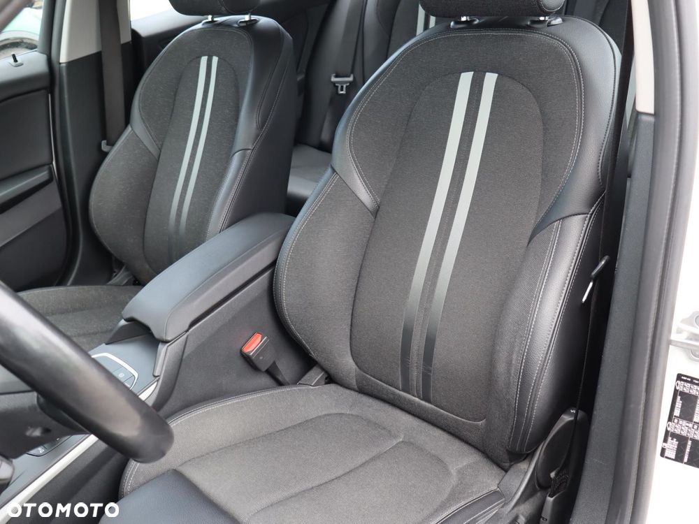 BMW Seria 1 - 8