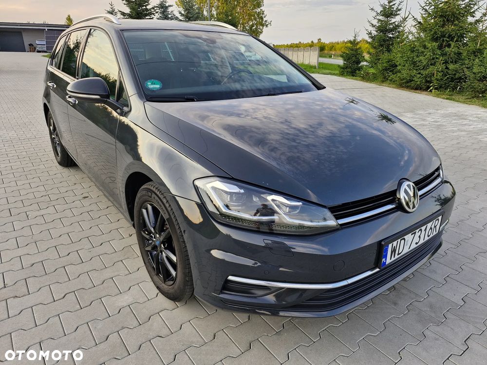 Volkswagen Golf - 28
