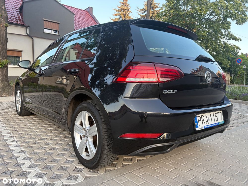 Volkswagen Golf 1.6 TDI (BlueMotion Technology) Trendline - 5