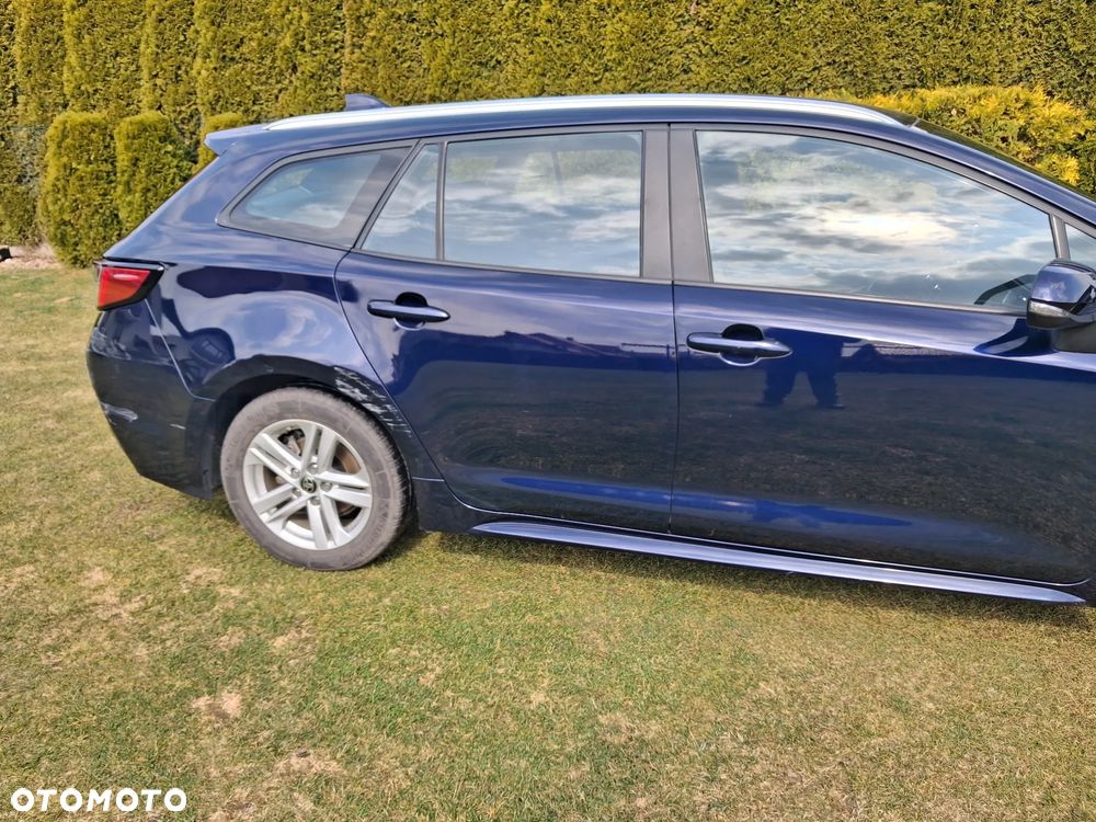Toyota Corolla 1.8 Hybrid Comfort - 30