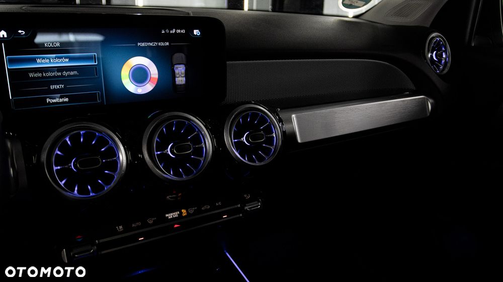 Mercedes-Benz GLB 200 d 8G-DCT - 29