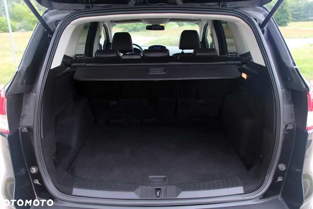 Ford Kuga 2.0 TDCi 4WD Titanium - 13