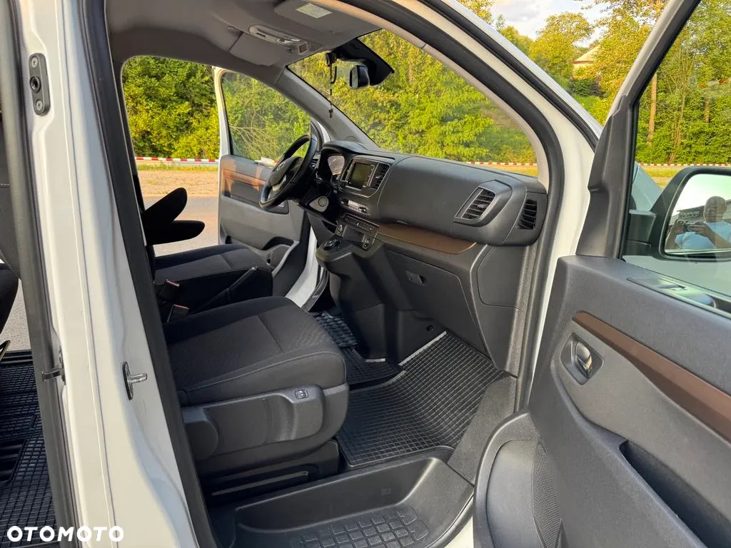 Toyota Proace Verso 2.0 D4-D Medium Family - 23
