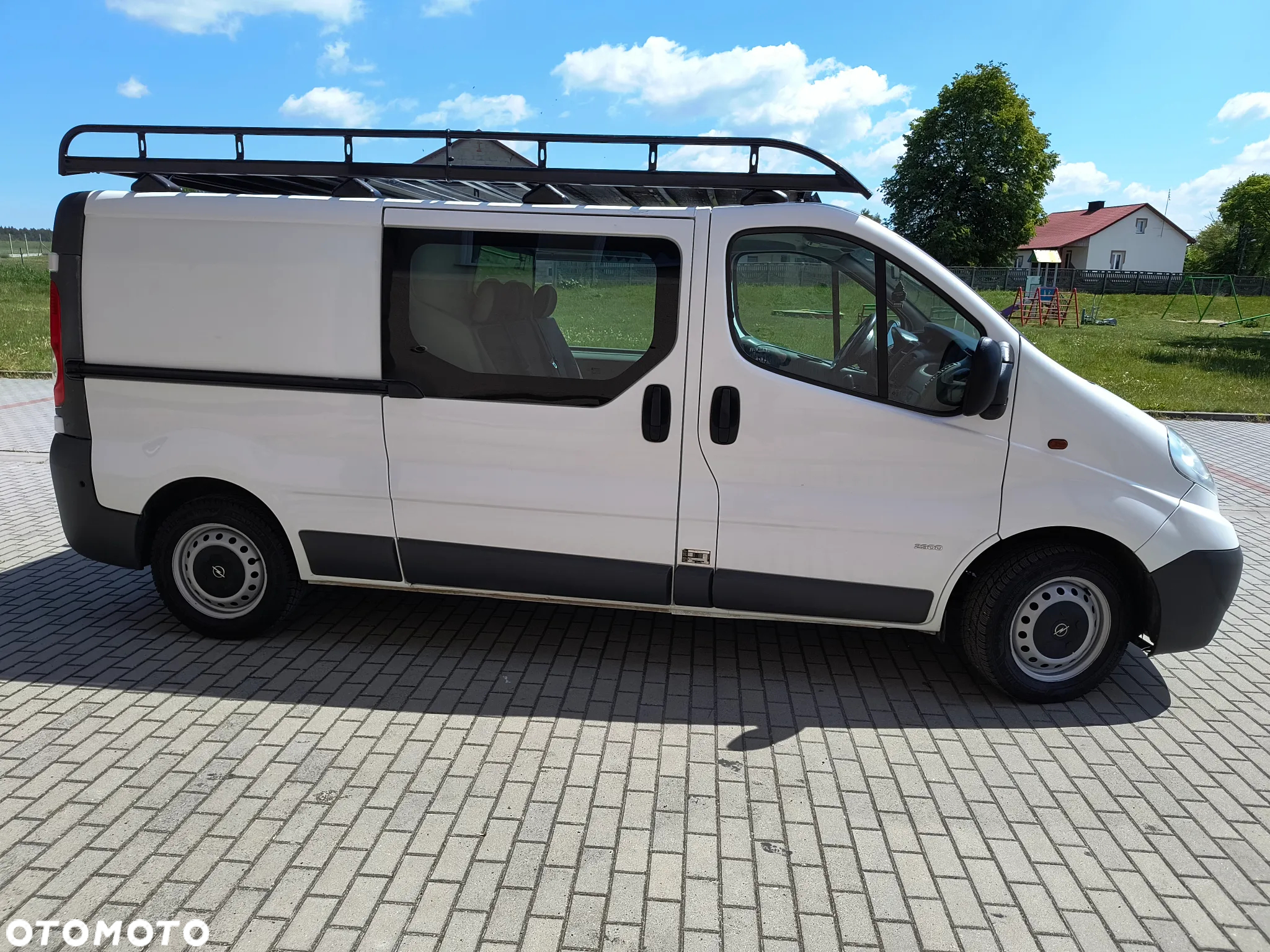 Opel Vivaro - 4