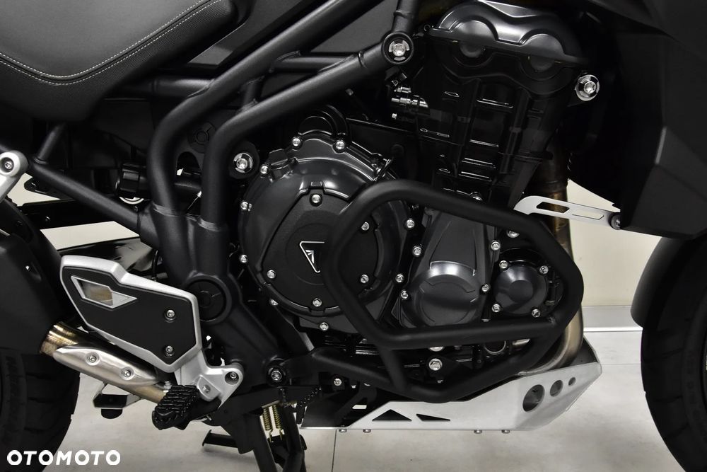 Triumph Tiger - 27