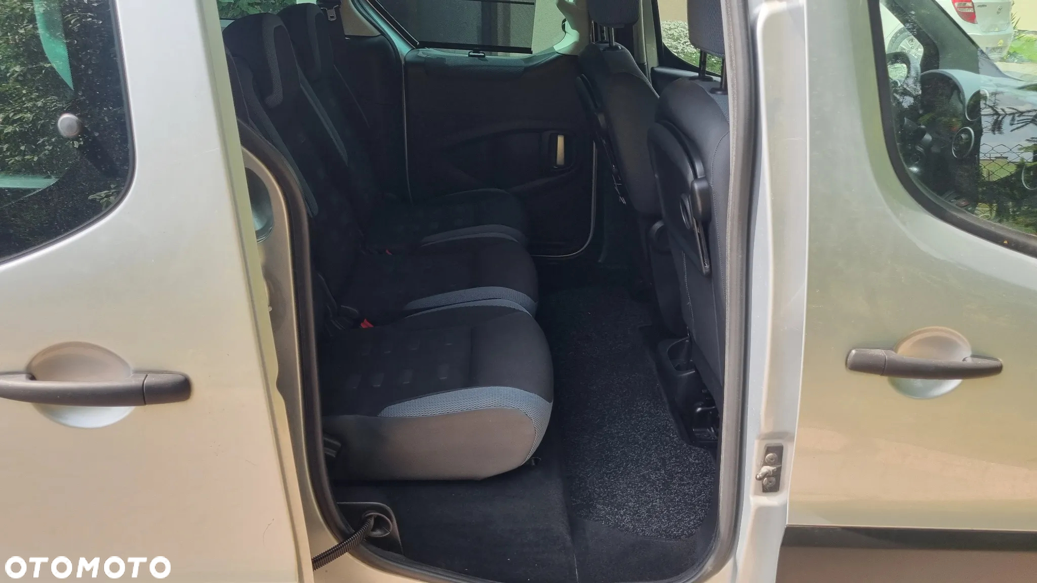 Citroën Berlingo 1.6 HDi XTR - 32