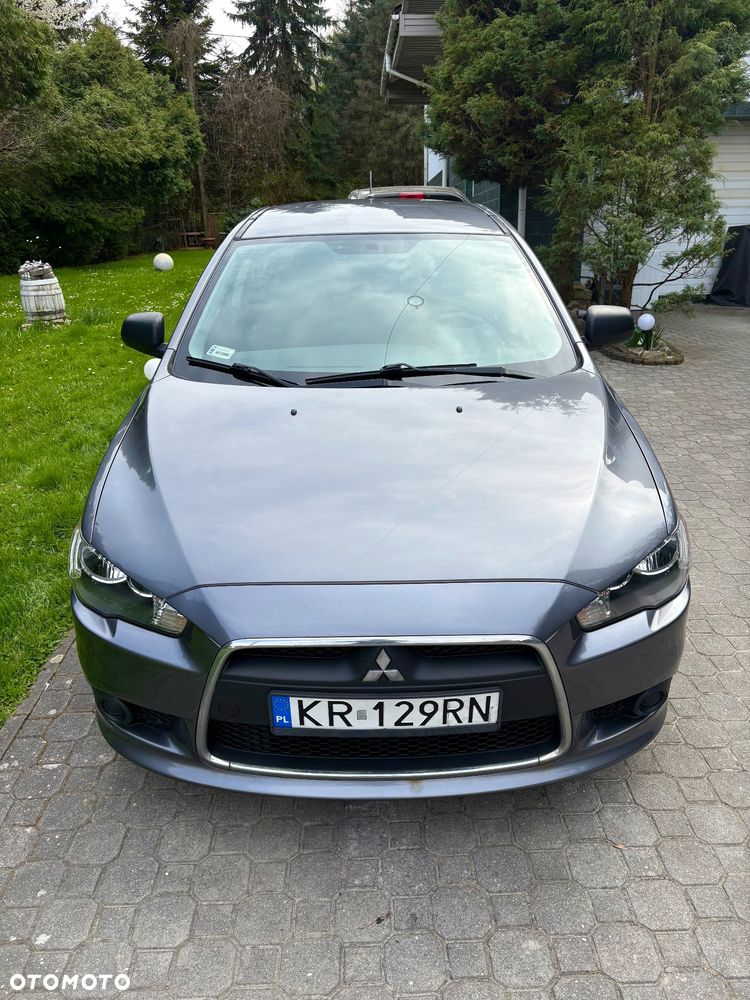 Mitsubishi Lancer 2011 photo 4