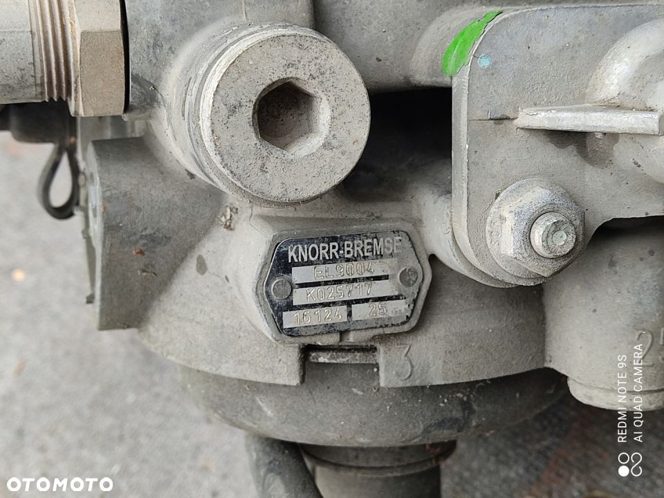 OSUSZACZ POWIETRZA IVECO STRALIS - 2