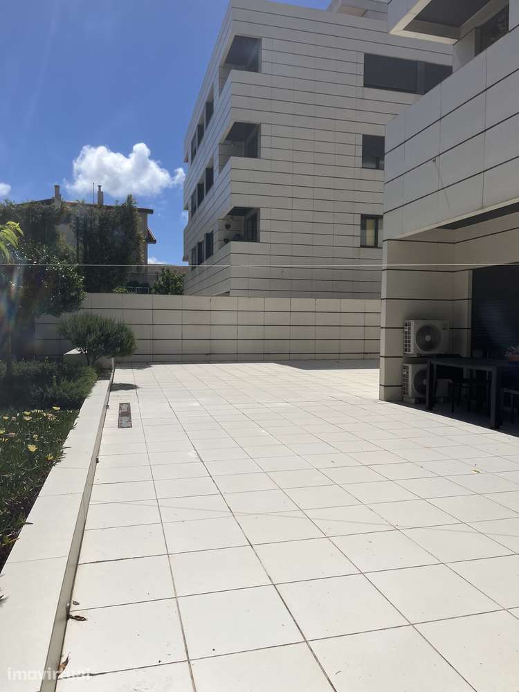 Apartamento T1+1 com Jardim Privativo e Terraço Exclusivo - Grande imagem: 3/17