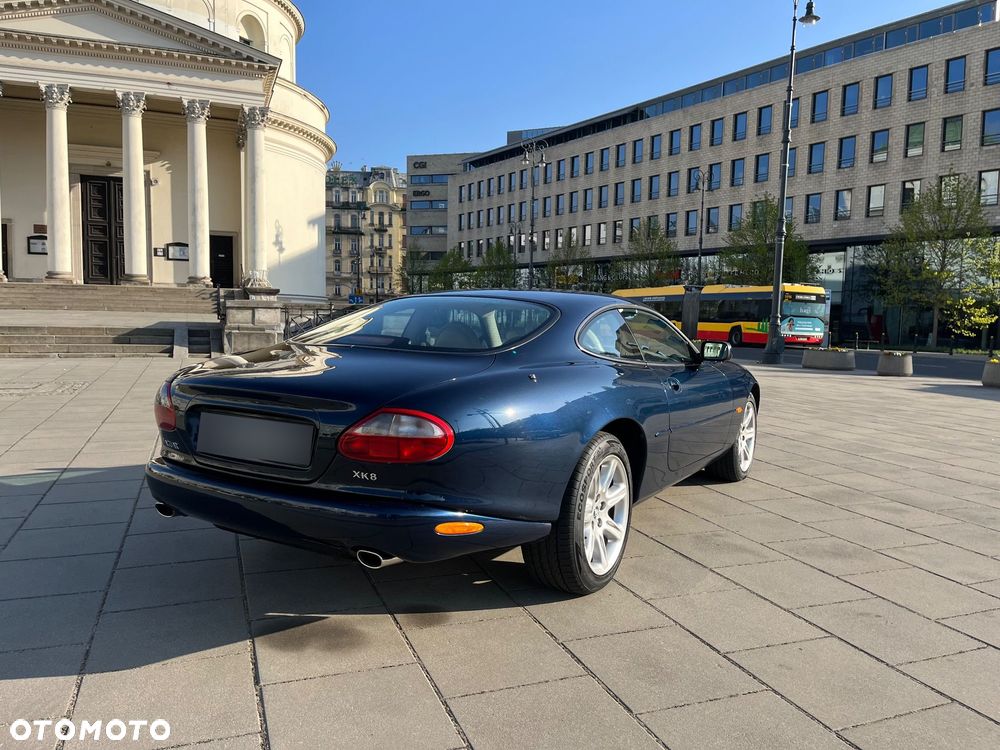 Jaguar XK8 4.0 - 7
