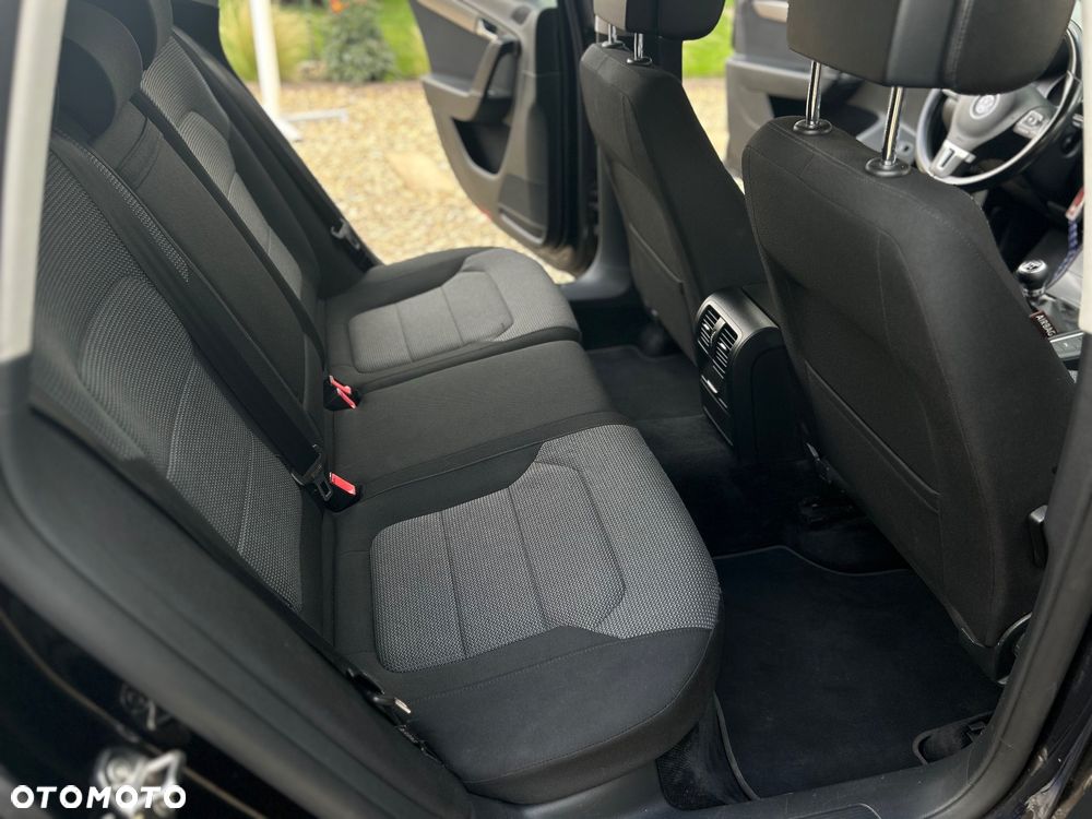 Volkswagen Passat Variant 2.0 TDI BlueMotion Technology Comfortline - 16