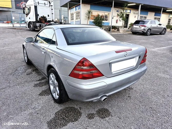 Mercedes-Benz SLK 200 Standard - 8