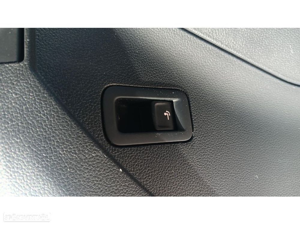 VW Tiguan 1.4 TSI eHybrid Life DSG - 35