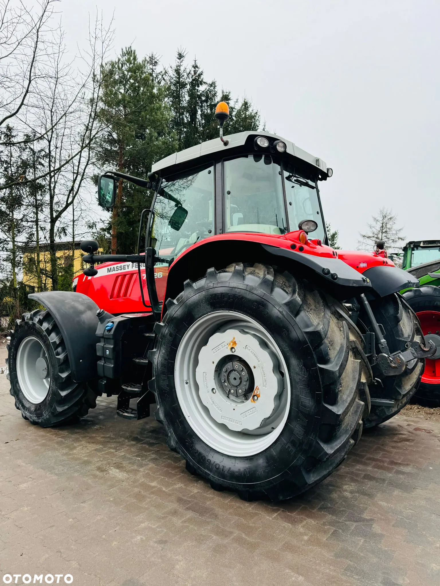 Massey Ferguson 7626 Dyna-6 - 3