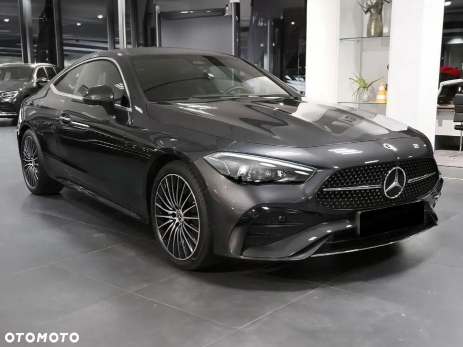 Mercedes-Benz CLE 200 mHEV 4-Matic AMG Line - 3