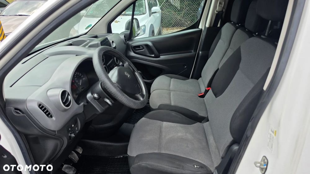 Peugeot Partner - 11