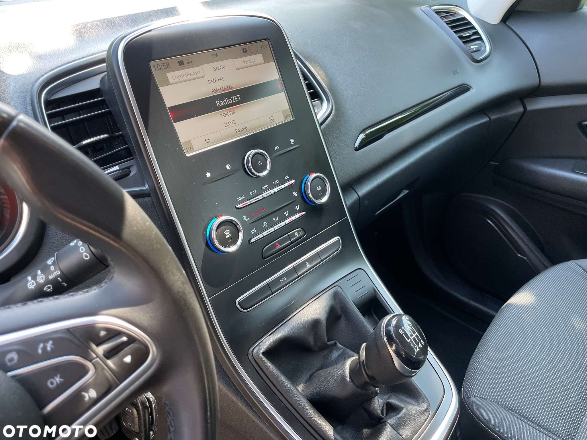 Renault Scenic 1.7 Blue dCi Zen - 20