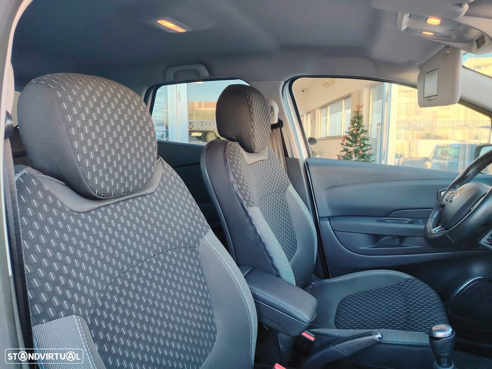 Renault Captur 0.9 TCE Exclusive - 16